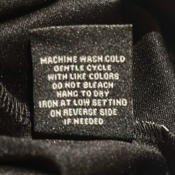 *New* Harper & Ivy Newspaper Graphic Short Sleeve Mesh Baby Tee Ladies Sz Medium - Picture 6 of 11